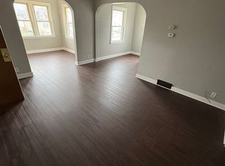 1308 W 4th St APT 4, Waterloo, IA 50702