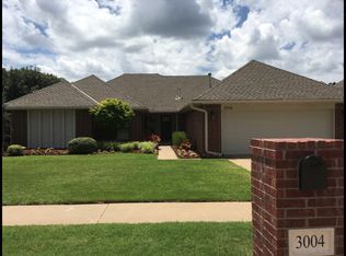 3004 Crown Feathers Dr, Edmond, OK 73013