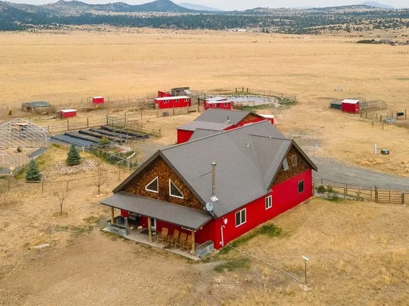26 Sugarloaf Rd, Whitehall, MT 59759