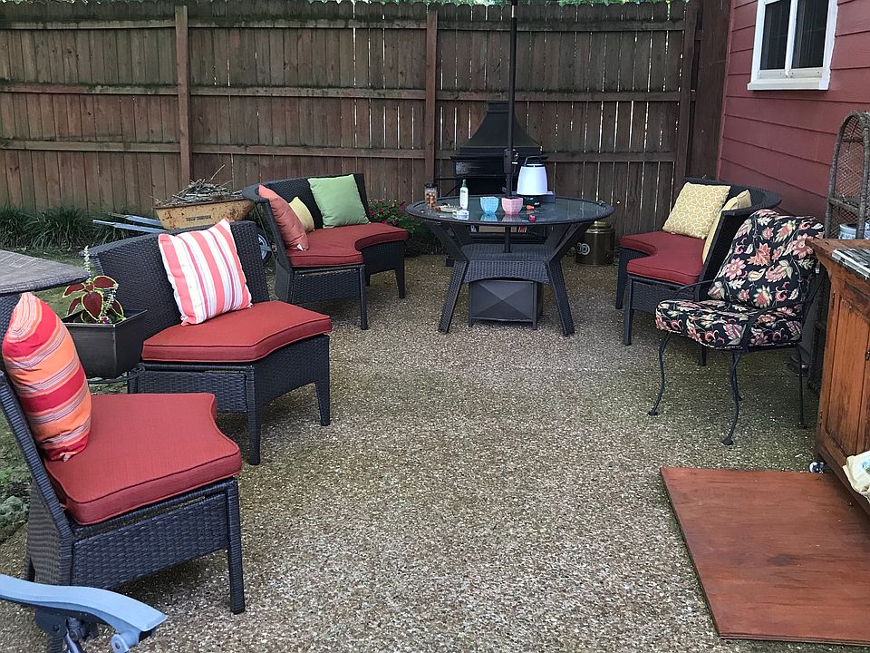 2nd image of 200 Stoneway Ct