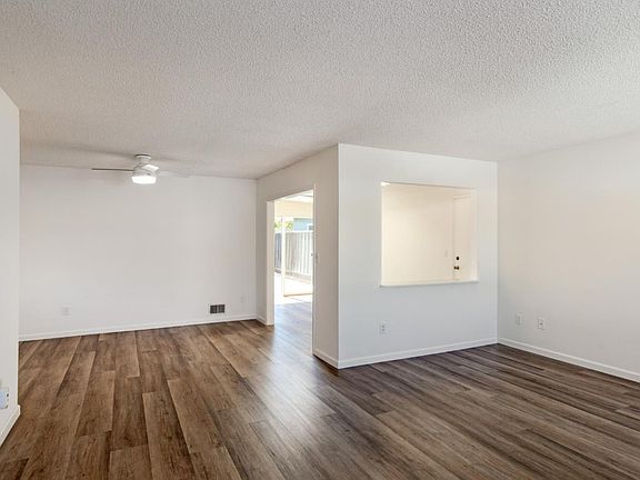 3rd image of 483 Spruce Cir