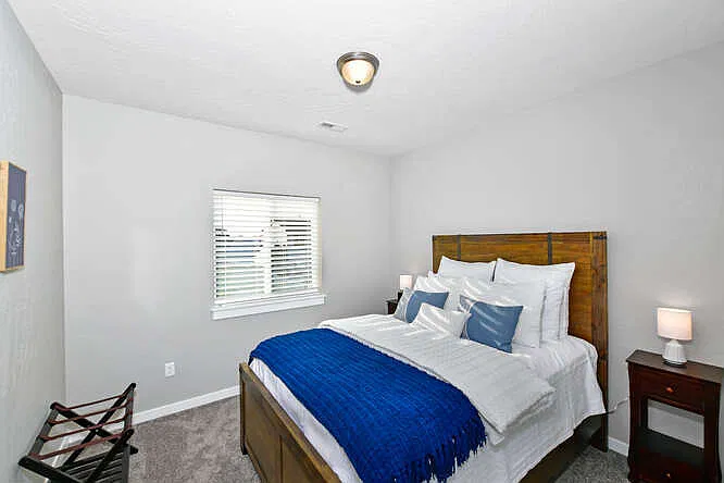 519 N Creative Way - 1 — Photo 4