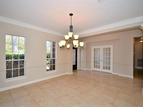 5th image of 4103 Crimson Oak Ct