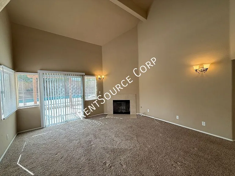 40270 Homeridge Dr — Photo 5