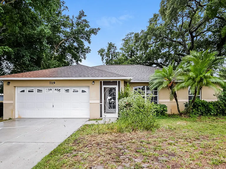 719 Rue Labeau Cir — Photo 1