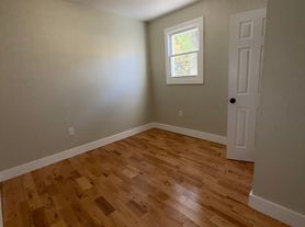 376 Avon Ave