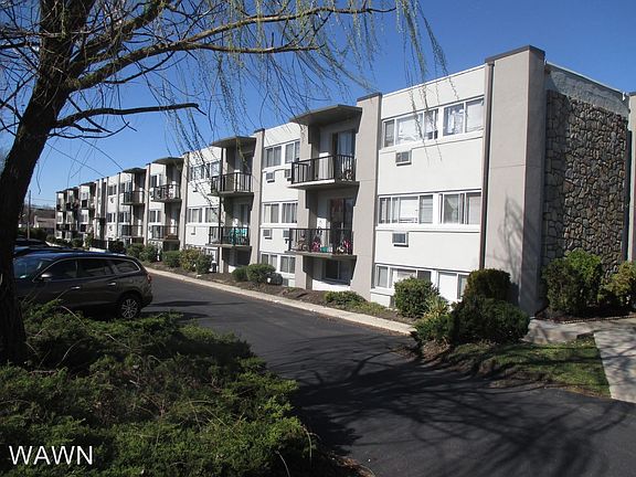 3rd image of 309 N White Horse Pike APT 206