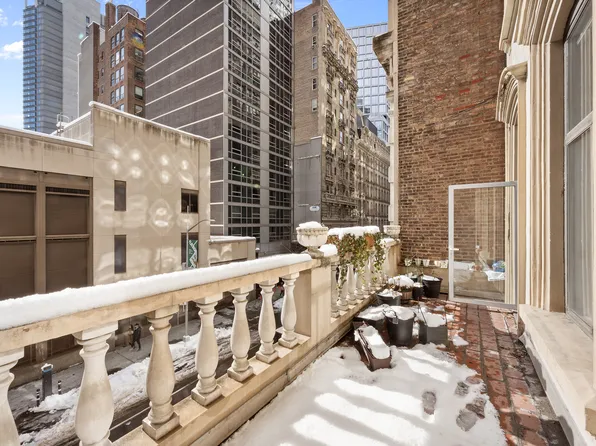 23 West 31st Street image 1 of 14