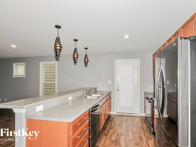 3414 Sublette St — Photo 5