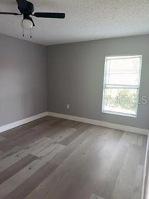 3455 Countryside Blvd #4 — Photo 17