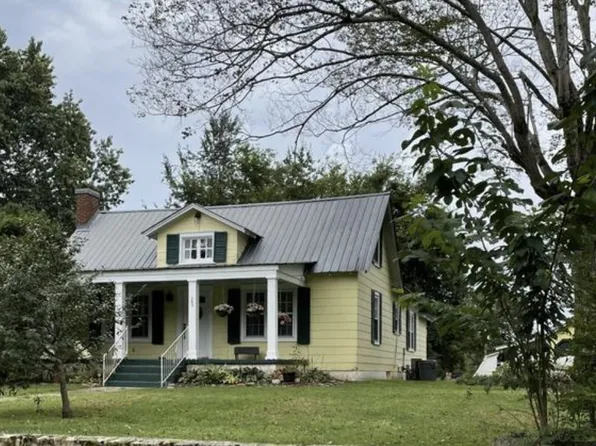 203 Lucas St, Huntland, TN 37345
