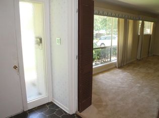 811 Briarwood Dr, Jackson, MS 39211