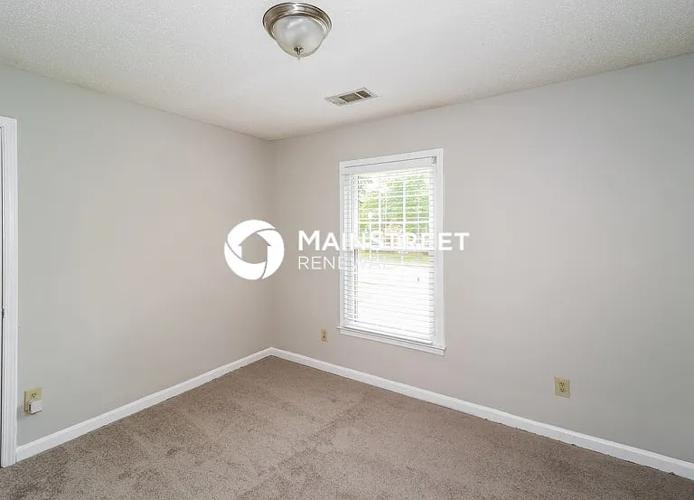 8524 King William St — Photo 12