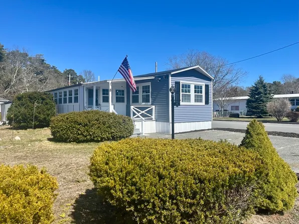 8 Madeline St, East Wareham, MA 02538