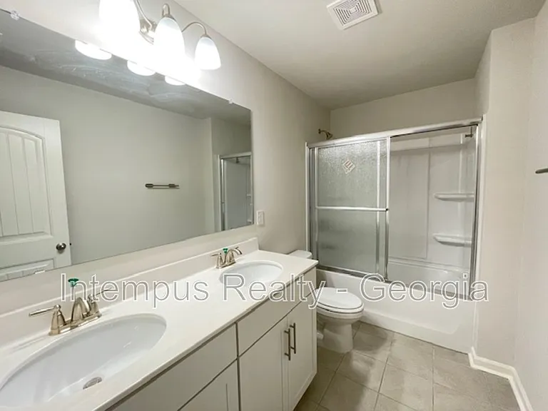 44 Garnet Dr — Photo 20