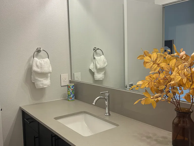 1216 Fairmount Ave #200 — Photo 7