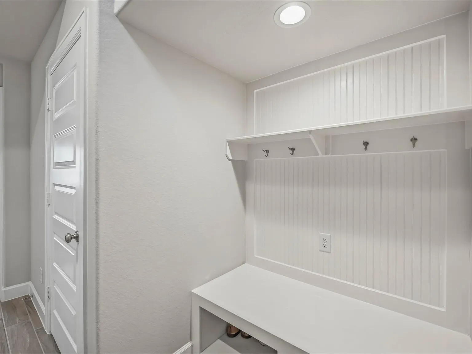 4 bed, 3.5 bath, 2829 sqft, $3,700 — Photo 4