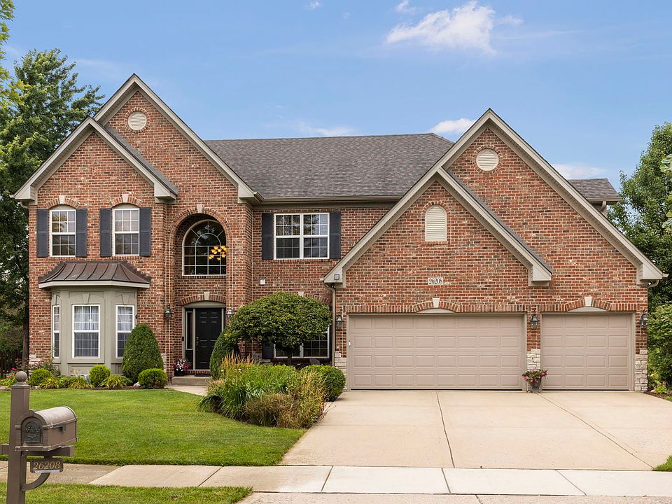 1st image of 26208 Oakcrest Ln