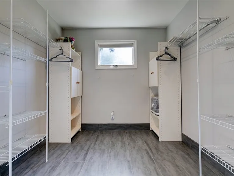 20600 NW Kings Grade Rd — Photo 19