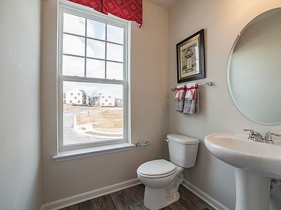 Main Floor Bathroom 