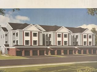 37 Harvest Way #37, Little Falls, NJ 07424