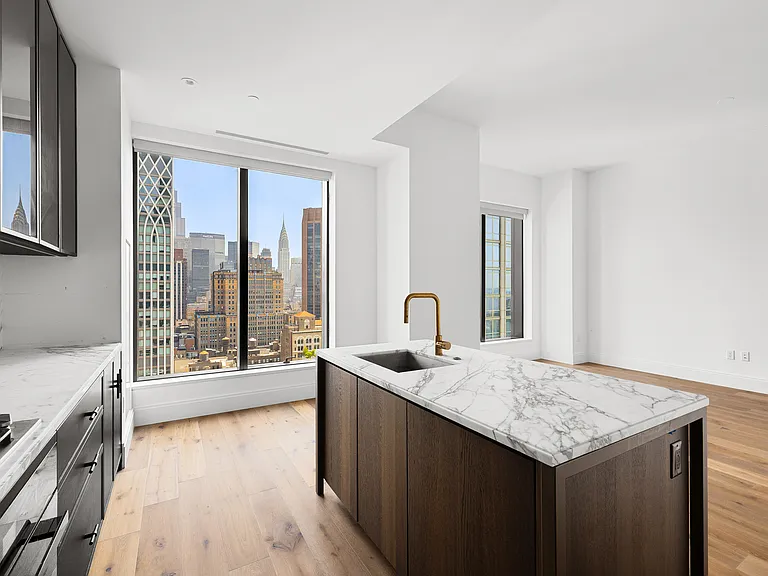 30 E 29th St #26B — Photo 8
