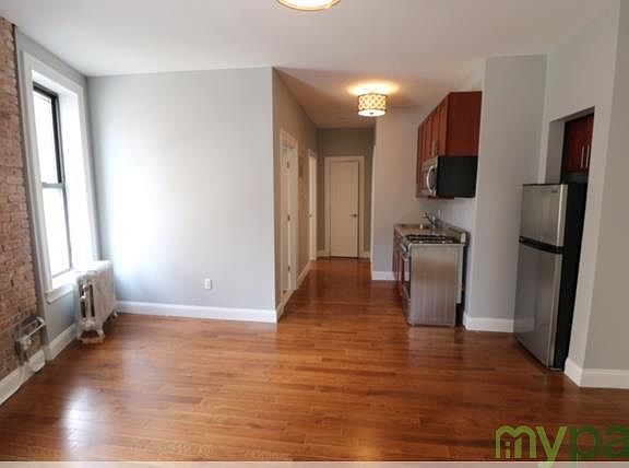 4th image of 361 Ocean Ave APT B3