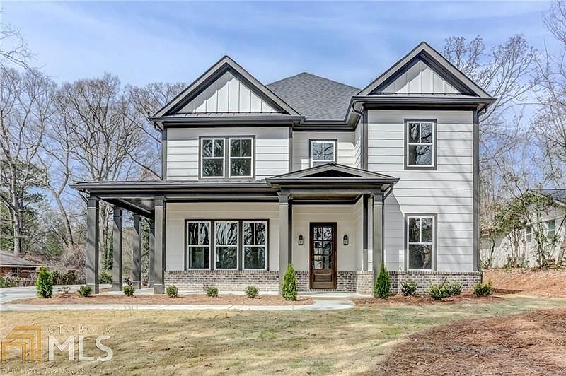 1st image of 1129 Oakdale Dr SE #0