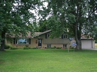 11852 4a Rd, Plymouth, IN 46563