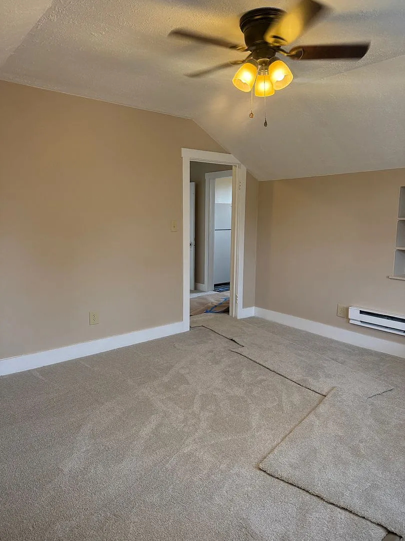 Renovated Apartment Close to Downtown Frederick! — Photo 3