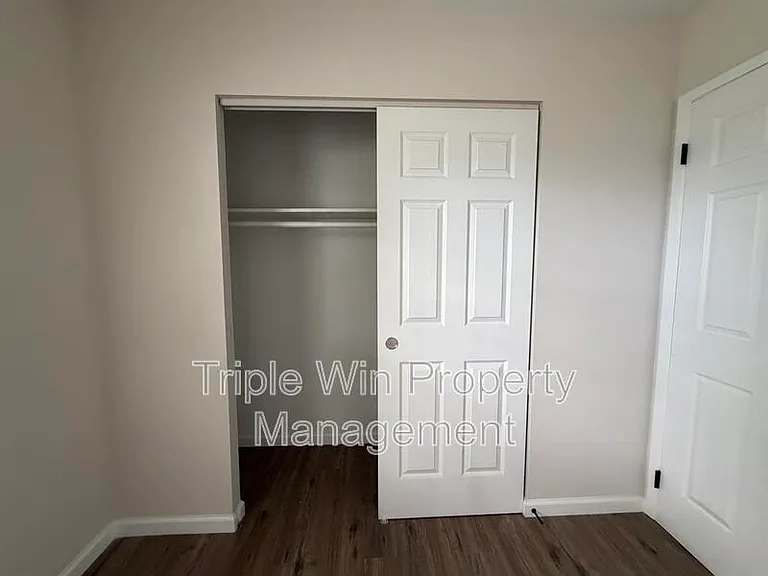 2245 Lindsay Ln — Photo 18