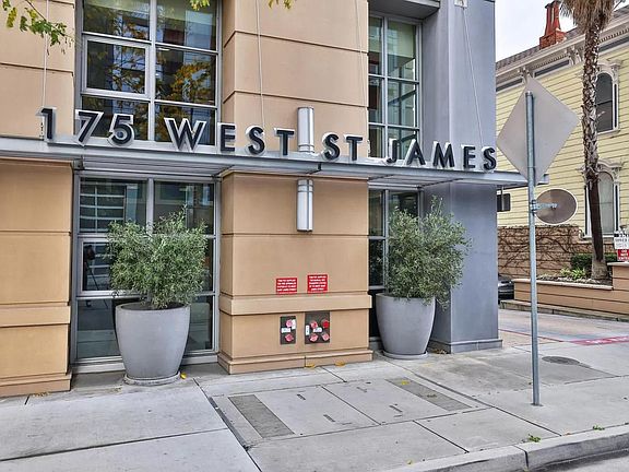4th image of 175 W Saint James St Unit 403