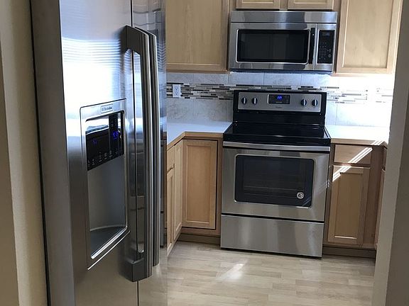 4th image of 1564 NW Settlers Ln