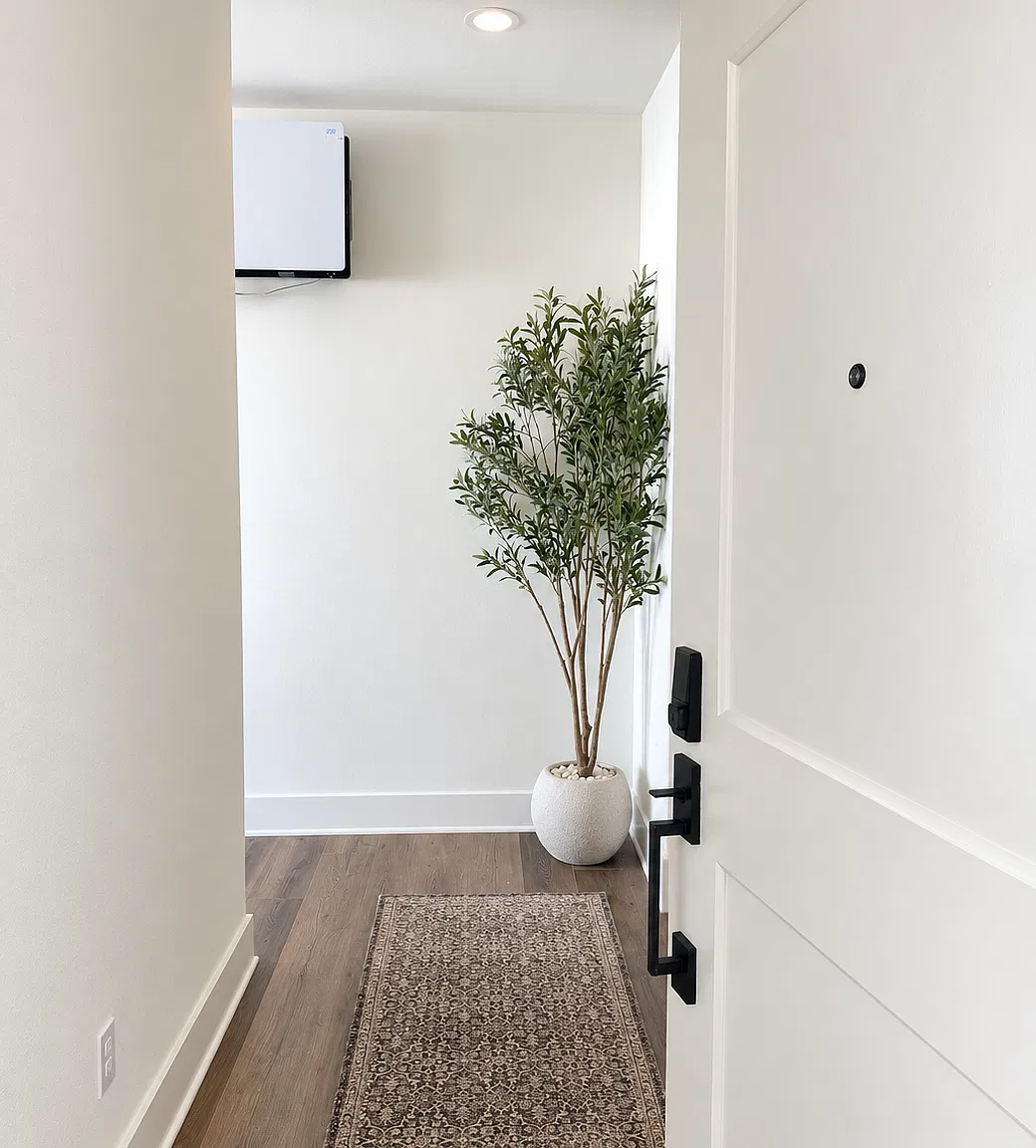 2 bed, 1107 sqft, $5,250 — Photo 4