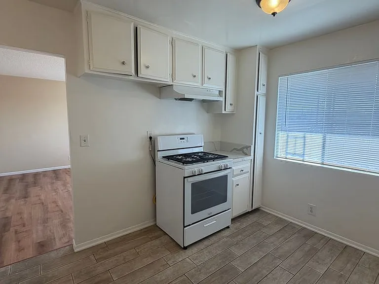 15843 Sierra Vista Ct — Photo 7