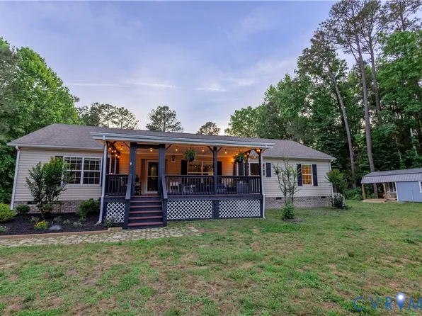 28120 Oak Grove Rd, North Dinwiddie, VA 23805