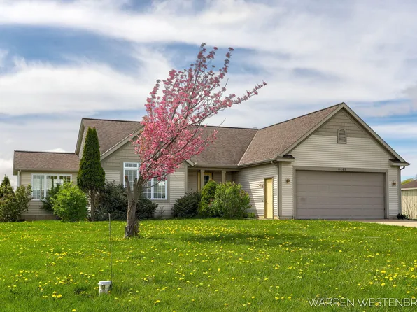 11069 Quincy St, Zeeland, MI 49464
