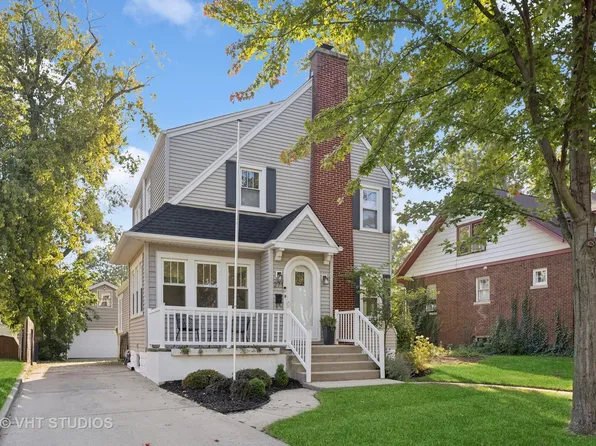 271 S Oakland Grv, Elmhurst, IL 60126