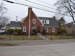 39 Bullard St, Norwood, MA 02062