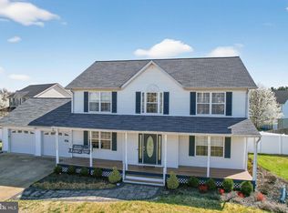 22136 Snapdragon Ct, Great Mills, MD 20634