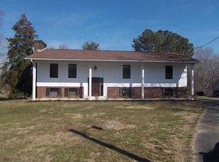 3743 Fairfield Dr, Maryville, TN 37804