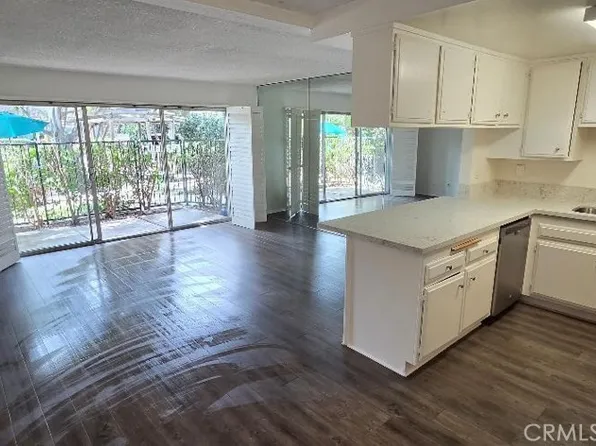 3050 S Bristol St Unit 9D, Santa Ana, CA 92704