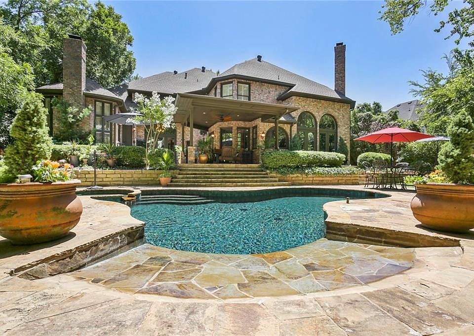 1st image of 2728 Sylvan Way