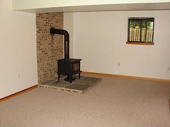 4th image of 10301 Fox Chase Cir