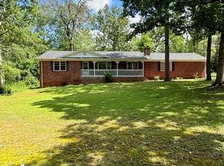 366 Old Race Track Rd, Gaffney, SC 29340