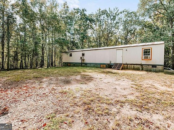 3rd image of 1198 Elberton Rd