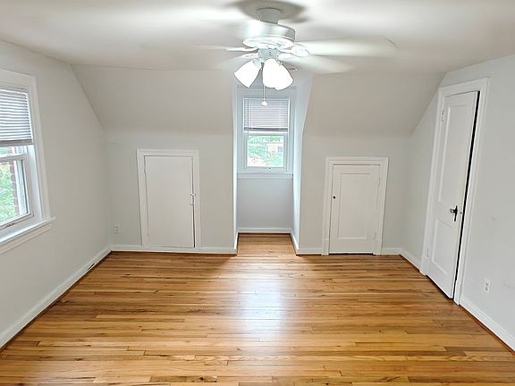5th image of 2108 New Berne Rd