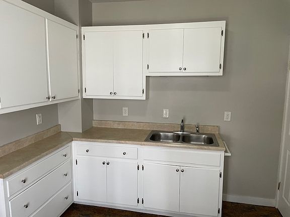 4th image of 40 Garden St #1