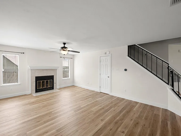 4602 Tobago Cv — Photo 9