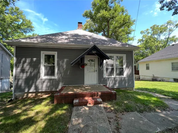 709 Peers Ave, Collinsville, IL 62234